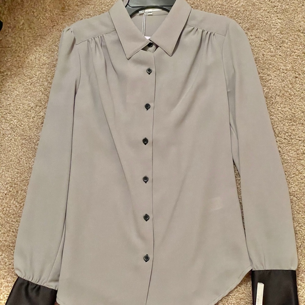 PATRIZIA LUCA
Button Front Blouse with Collar
